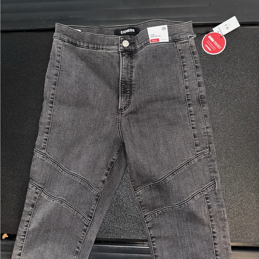 Express High Rise Jean - BRAND NEW WITH TAGS NEVER WORN